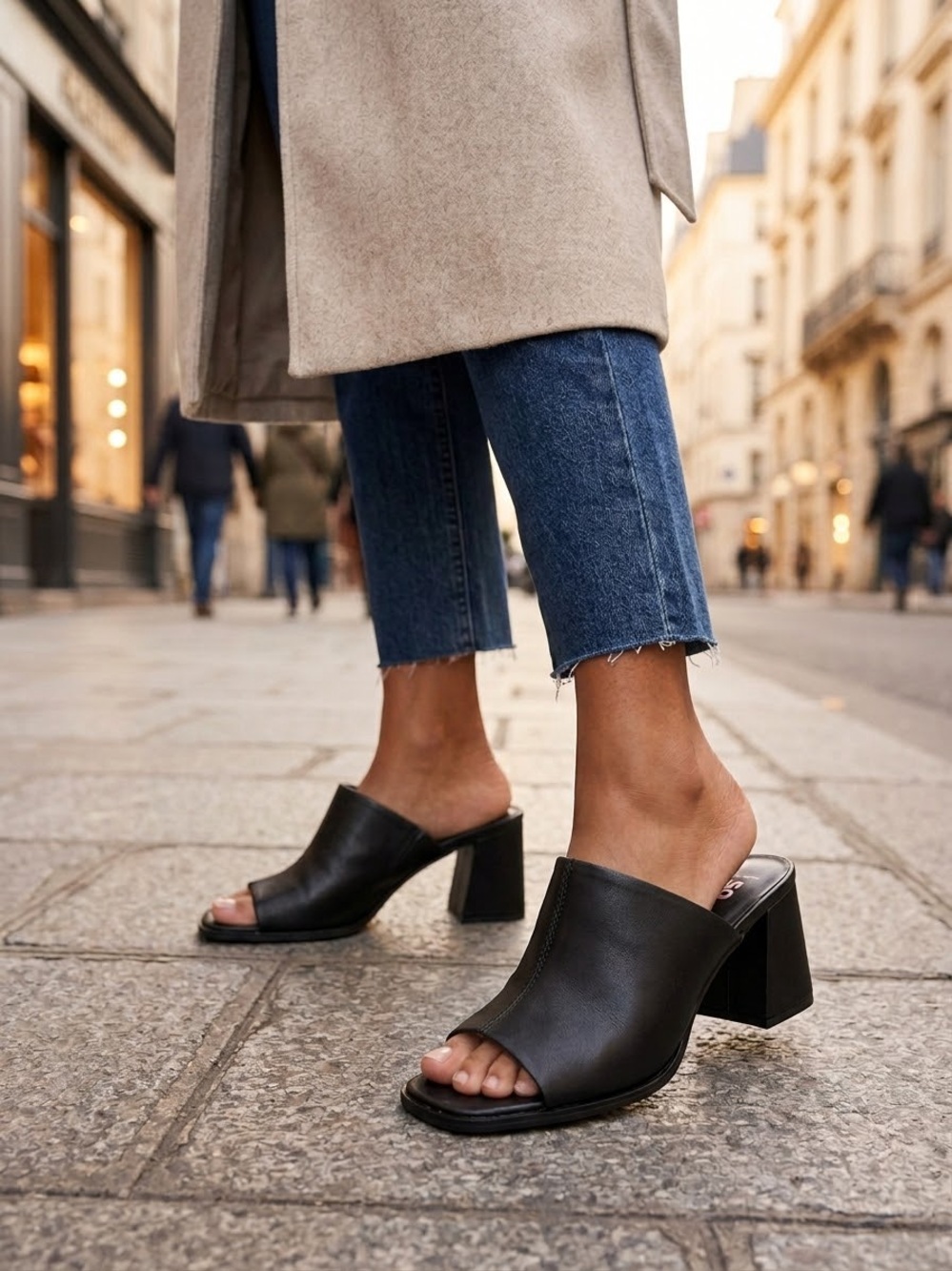 New Black Leather Block Heel Mules sandals